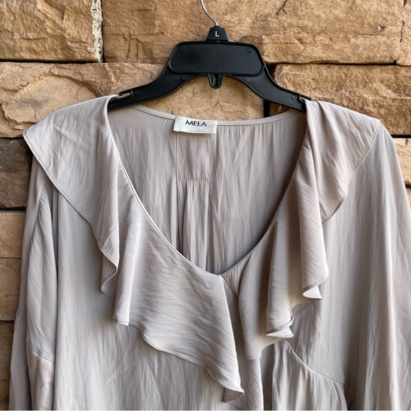 Mela Purdie light gray satin long sleeve ruffle blouse top Women XL - Picture 2 of 10